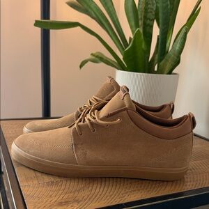 Men's Globe GS Chukka Shoes - Size 13 NWT